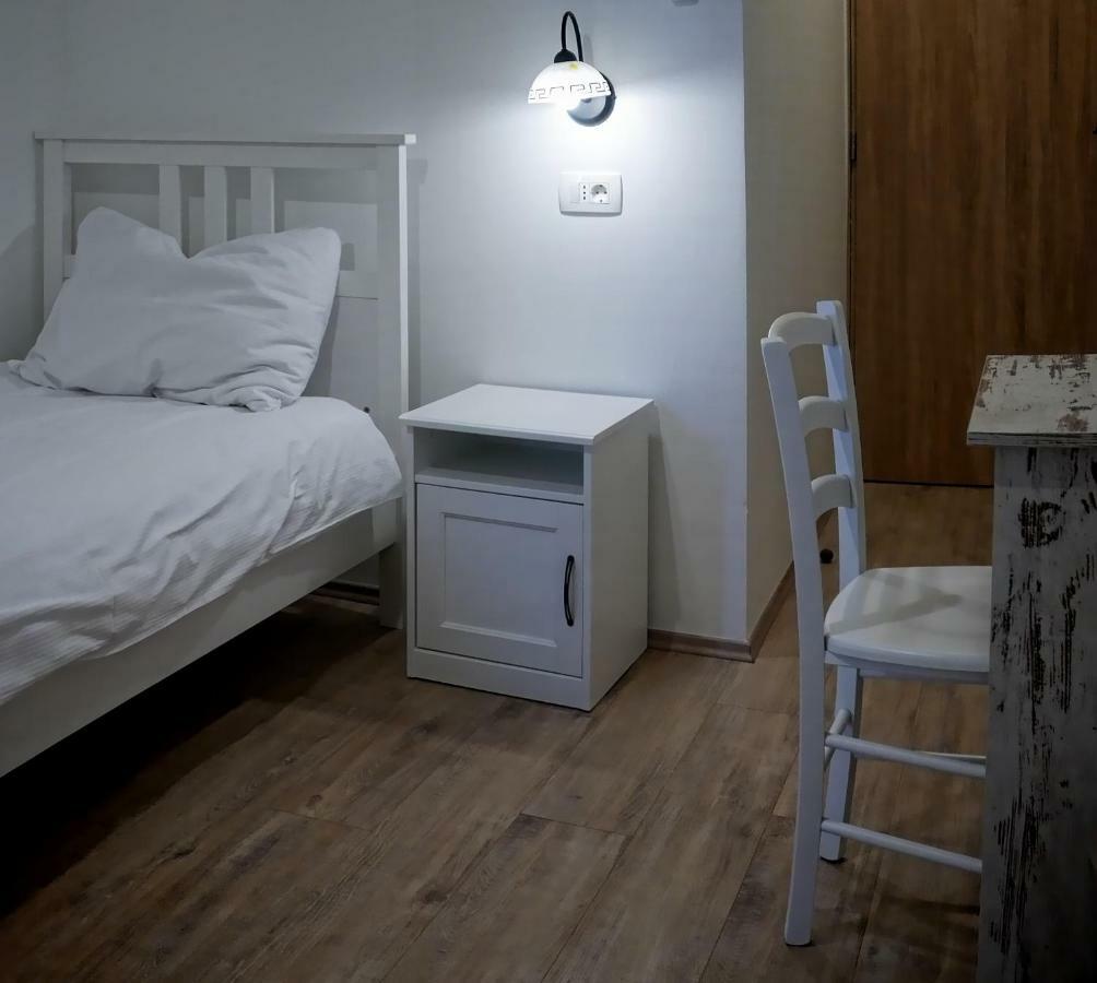 Casa Rossa Motovun Hotel Eksteriør billede